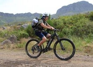 Vinebikes Stellenbosch Jonkershoek - Vineyard & Mountain E-Bike Tour
