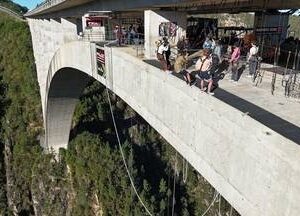Skywalk Tour & Hangout